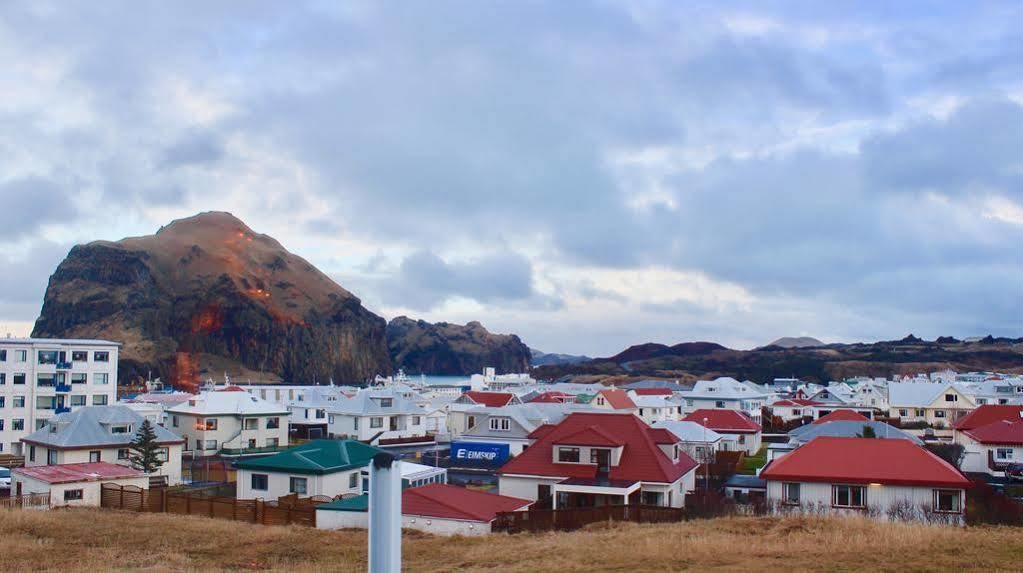 Guesthouse Árný Vestmannaøerne Eksteriør billede